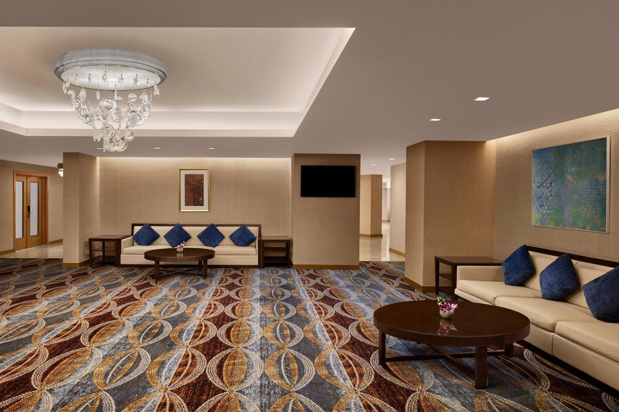 Hilton Hotel & Convention Jabal Omar Makkah Μέκκα Εξωτερικό φωτογραφία A meeting room at the hotel